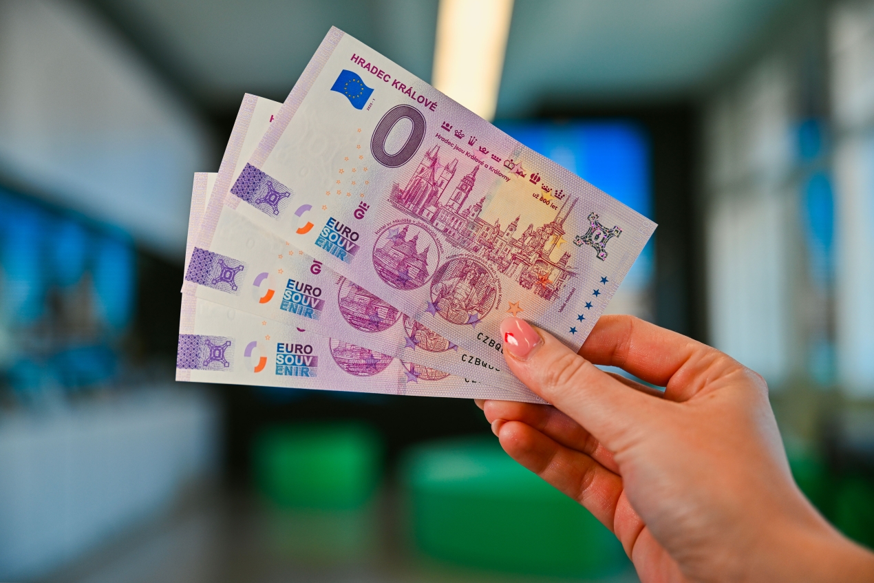 Sběratelská eurobankovka a putování po stopách eurobankovky